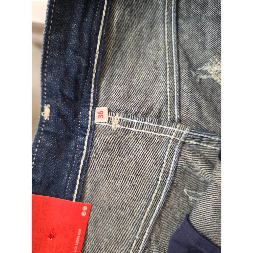 Levis Red Size 36 Cropped Wide Leg - Picture 3 of 5
